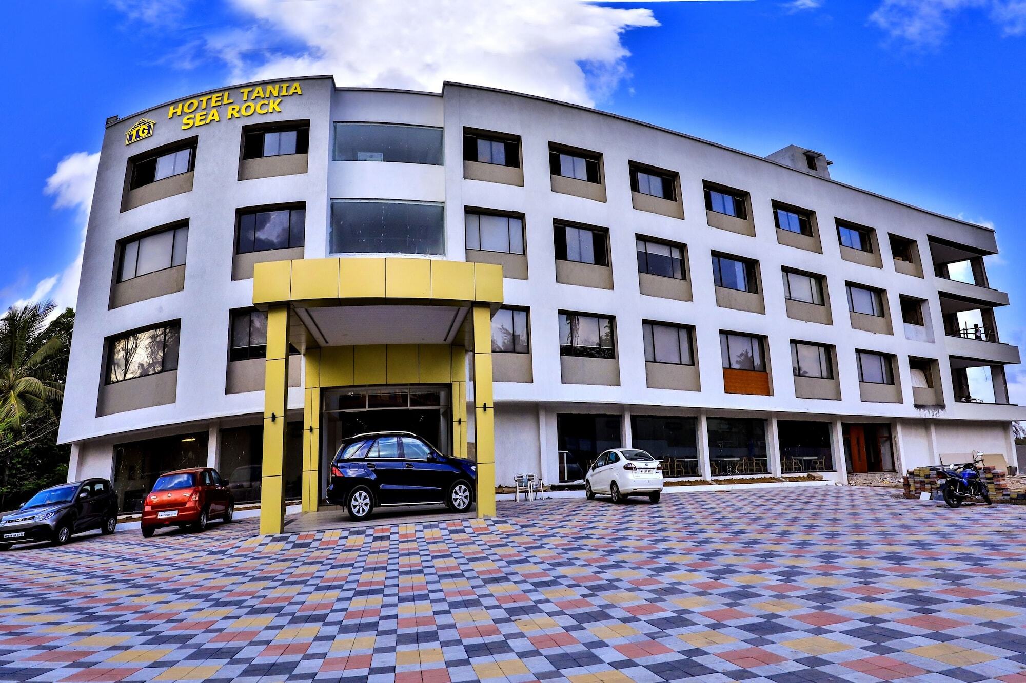 Hotel Tania Searock ดามัน ภายนอก รูปภาพ